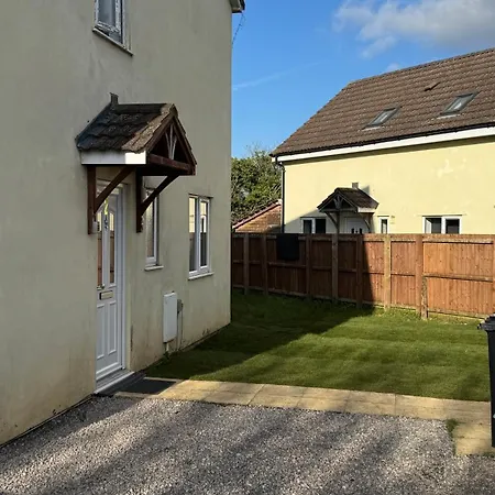 The Cozy Vendégház Bristol